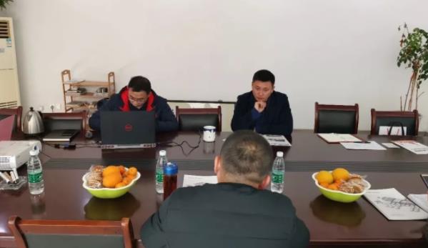 陪同政府園區(qū)對接考察智能倉儲物流設(shè)備投資選址項(xiàng)目方，加快推進(jìn)項(xiàng)目落地，提升招商引資實(shí)效