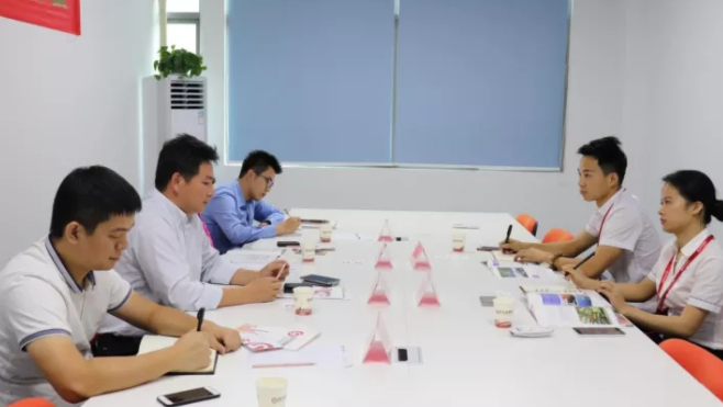 廣東珠海市商務(wù)局來訪東方龍商務(wù)深圳分公司,洽談委托招商引資合作 廣東珠海市商務(wù)局來訪東方龍商務(wù)深圳分公司,洽談委托招商引資合作