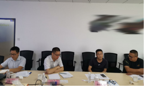 陪同政府園區(qū)赴國(guó)企新能源乘用車(chē)擴(kuò)建投資選址項(xiàng)目方對(duì)接考察，加快后續(xù)項(xiàng)目推進(jìn)