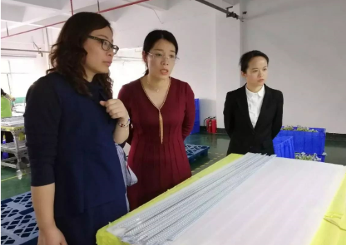 深圳分公司陪同政府園區(qū)對(duì)接考察高端光電產(chǎn)業(yè)投資選址項(xiàng)目，點(diǎn)對(duì)點(diǎn)對(duì)接取得顯著成效