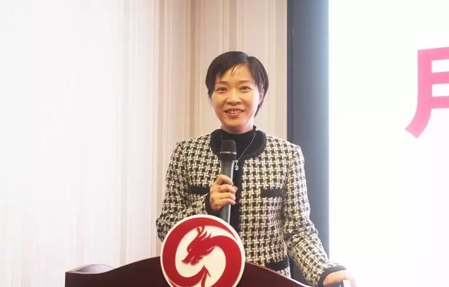 東方龍商務(wù)舉行月度工作總結(jié)，并部署下階段工作任務(wù)