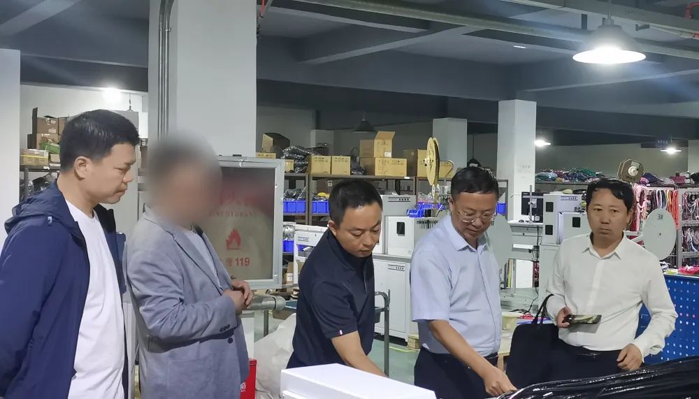 加緊推進(jìn)時效，鞏固合作成果，增進(jìn)落地可能！四川某地方政府實(shí)地考察機(jī)械設(shè)備零部件擴(kuò)建投資選址項目企業(yè)